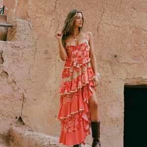 ❤️Spell X Freepeople Exclusive
Full Bloom Ruffle Soirée Dress Daylily ❤️